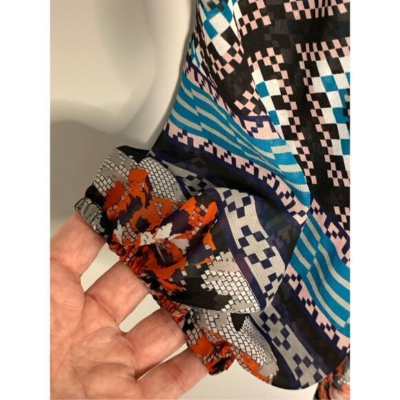 Wet Seal Women's Floral V Neck Tie Balloon Sleeve Blouse Multicolor Size 1X - Picture 8 of 8